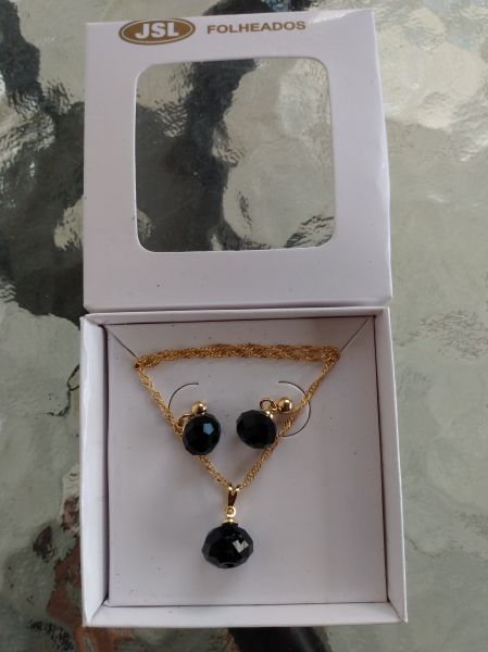 Conjunto brinco/colar