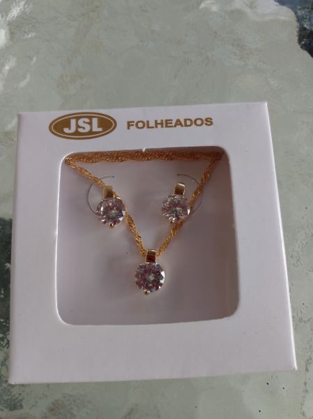 Conjunto brinco/colar