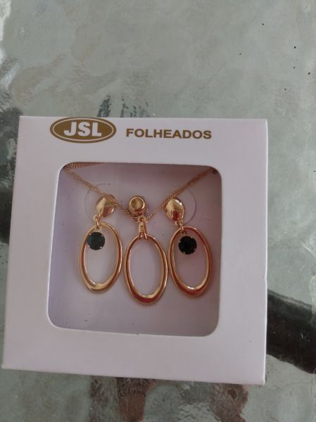 Conjunto brinco/colar